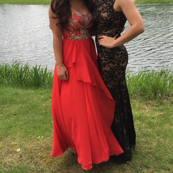 Prom Dress - Picture 3 of 6